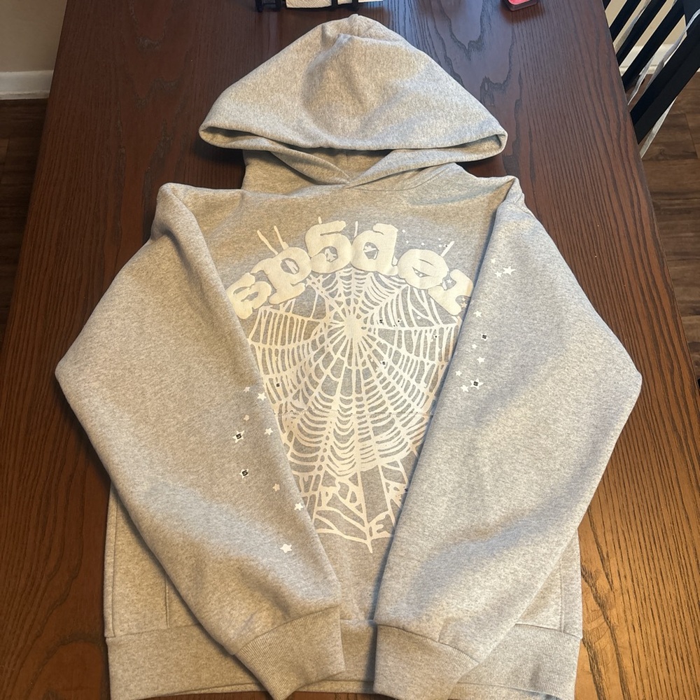Grey Spider Hoode